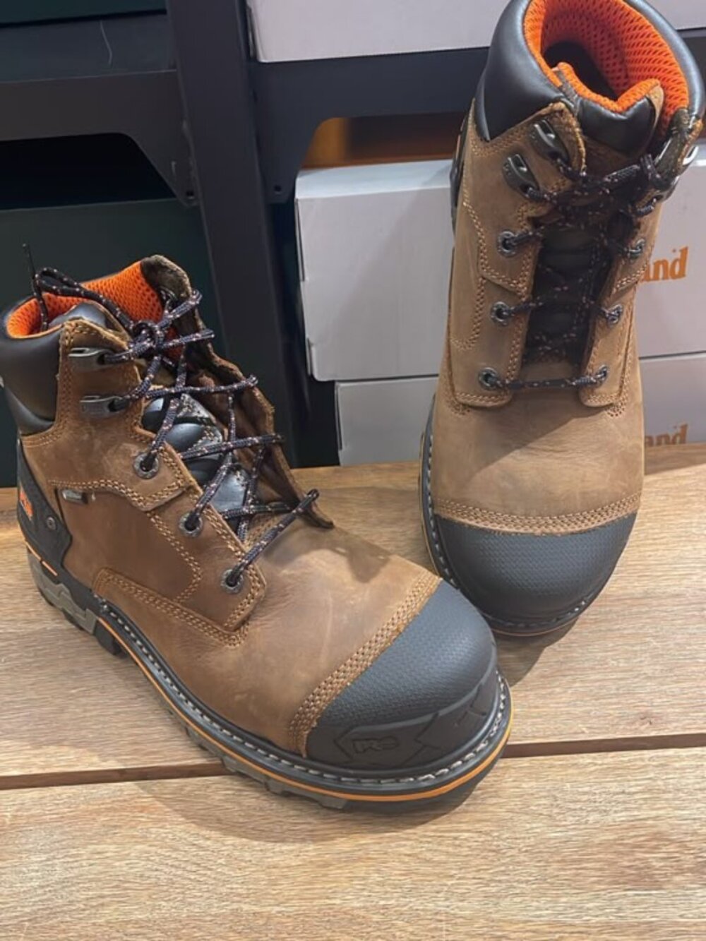 TIMBERLAND PRO MEN'S BOONDOCK 6'' INCH COMPOSITIVE SAFETY TOE WATERPROOF 92615